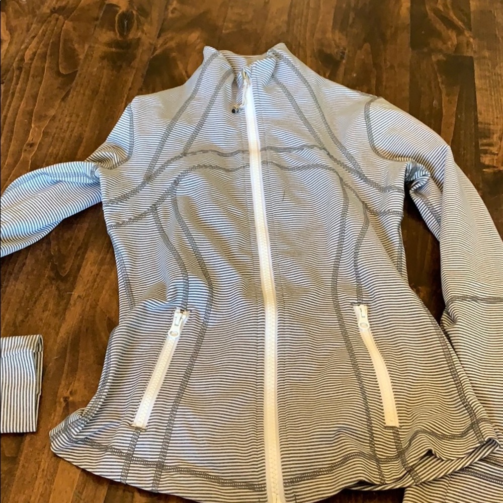 Lulu Zip up jacket